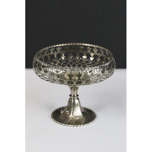 198 - Two fully hallmarked sterling silver bonbon dishes, both with Birmingham assay marks to include Elki... 