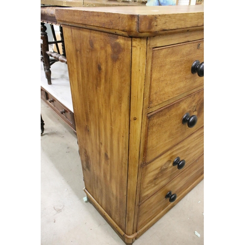 551 - Victorian pine chest of two short and three long drawers