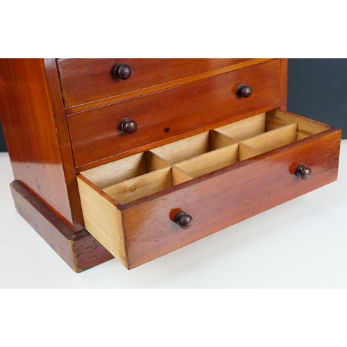 457 - Pine table top collectors display chest of drawers some having sectioned drawers, H 55cm, W 43cm, D ... 