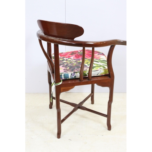 577 - Pair of mahogany corner chairs with removable padded seats with shaped backs and X frame stretcher t... 