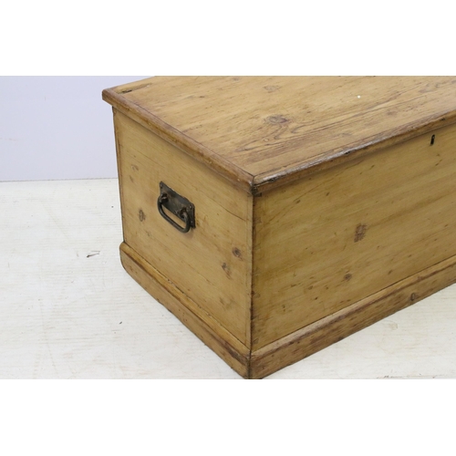 585 - Victorian pine blanket box, H 43cm, W 89cm, D 50cm