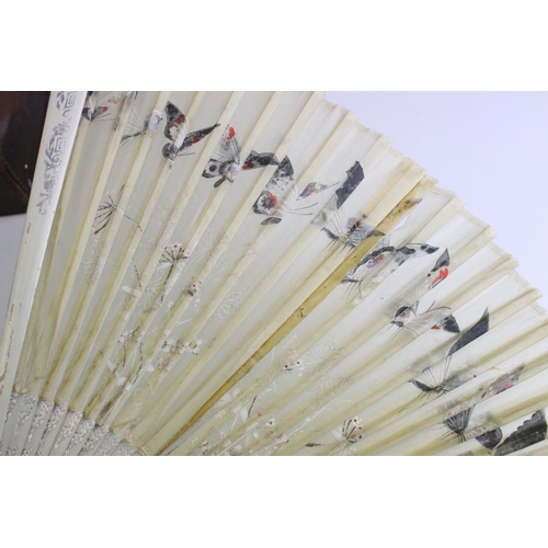 303 - Collection of fans, to include a mother of pearl example, with hand-painted lace work, all contained... 