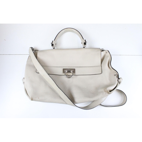 306 - Salvatore Ferragamo cream leather shoulder handbag with silver hardware, Salvatore Ferragamo lining ... 