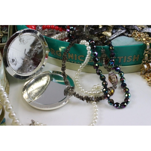 301 - Large collection of costume jewellery to include beaded necklaces, brooches, earrings, silver plated... 