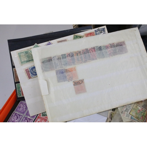 374 - Collection of assorted world stamps to include loose world kilo ware, GB stamps on mounting cards in... 