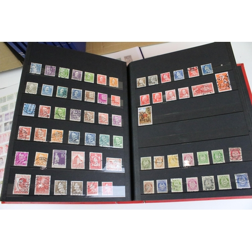 375 - Collection of stamps presented across 14 albums to include mostly 20th Century world franked stamps,... 