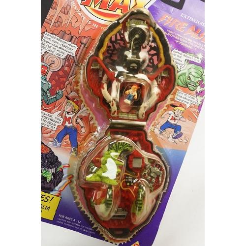 258 - Carded Bluebird Mighty Max Extinguishes the Fire Alien play set, unopened, some discolouring to bubb... 