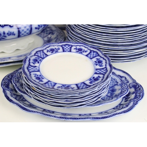 90 - Melbourne blue and white tableware to include large lidded tureen, sauce boat and stand, twelve smal... 