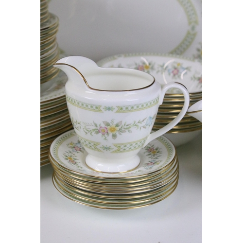 92 - Minton 'Broadlands' pattern dinner service set to include lidded serving dish, eight bowls, milk jug... 