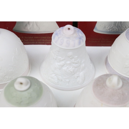 41 - Fourteen Lladro bells, to include two boxed examples, 1999 Christmas Bell and 2000 Christmas bell (1... 