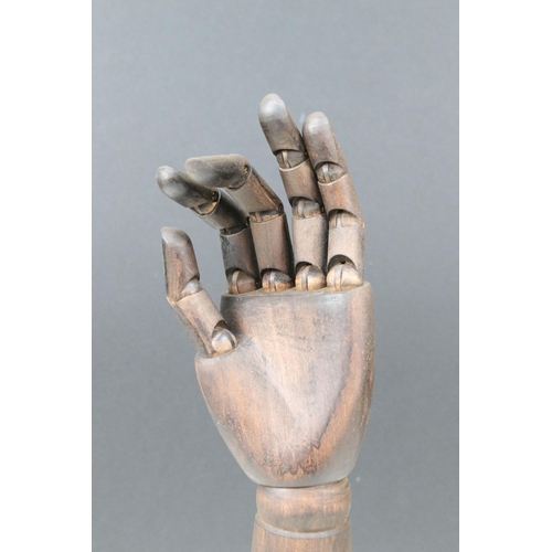 115A - Wooden articulated shop display hand, H 45cm