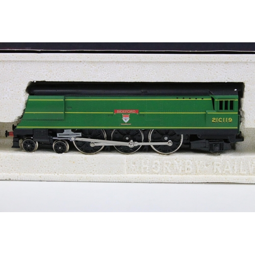 9 - Five boxed Hornby / Triang OO gauge locomotives to include R2223 BR Fowler 2-6-4T Class 4P Locomotiv... 