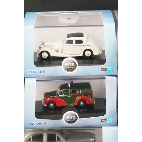 100 - 41 Boxed / Cased Oxford Diecast Automobile Company diecast models, all ex