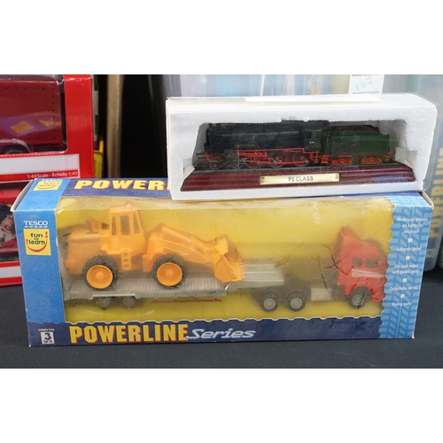 107 - Over 70 boxed diecast models to include 5 x EFE Exclusive First Editions, 19 x Matchbox Models Of Ye... 