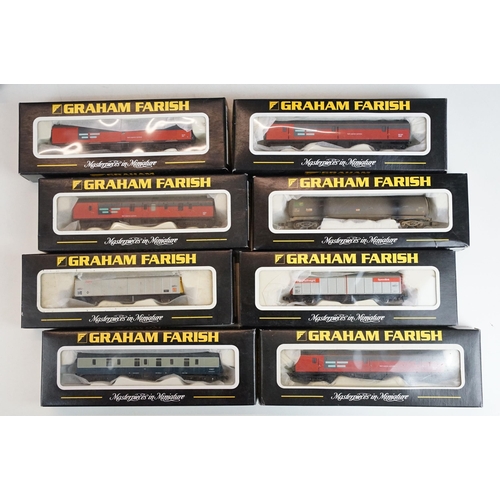 25 - 27 Boxed Graham Farish N gauge items of rolling stock to include 0802 Mk2 TSO2E Regional, 373-554 10... 