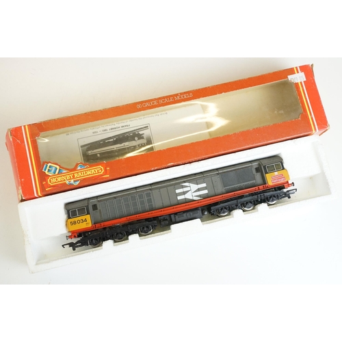 31 - Four boxed Hornby OO gauge locomotives to include R2646 BR Railfreight Co Co Diesel Electric Class 5... 