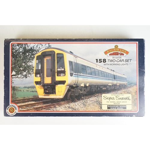 33 - Boxed Bachmann OO gauge 31-500 158 DMU 2 Car Unit Regional Railways set plus a boxed Bachmann 31-353... 