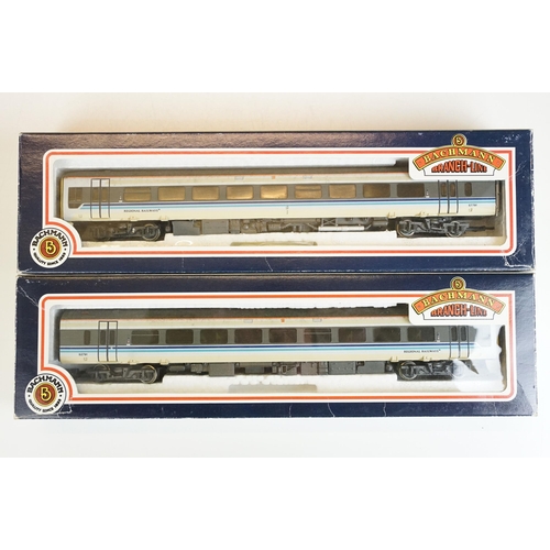 33 - Boxed Bachmann OO gauge 31-500 158 DMU 2 Car Unit Regional Railways set plus a boxed Bachmann 31-353... 