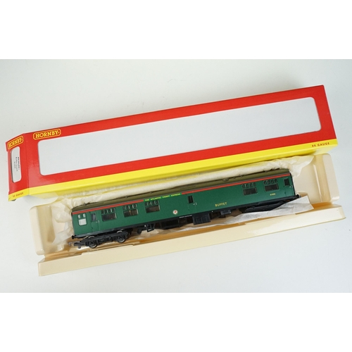 34 - Boxed Hornby OO gauge R4140 Atlantic Coast Express Coaches Pack, complete