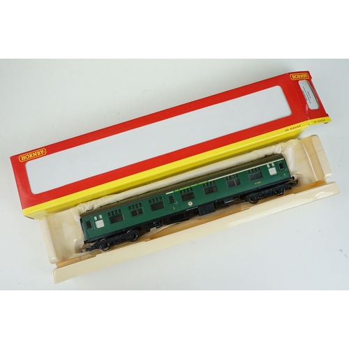 37 - Boxed Hornby OO gauge R4140 Atlantic Coast Express Coaches Pack, complete