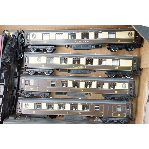 41 - 56 OO gauge items of rolling stock featuring various coaches to include Hornby, Lima, Liliput and Ma... 