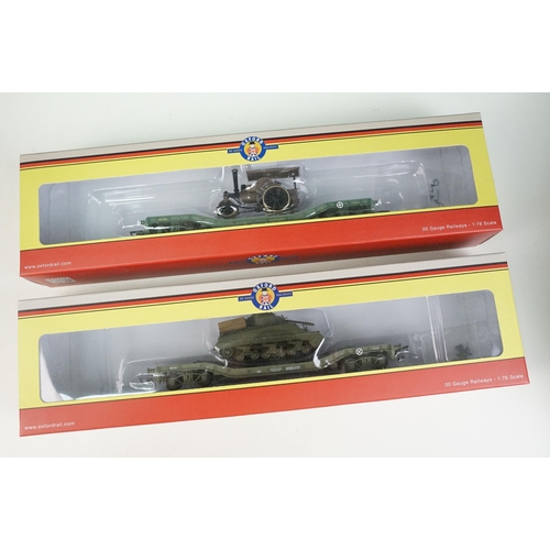 44 - 17 Boxed OO gauge items of rolling stock to include 7 x Hornby / Triang featuring Hornby R6104 75 To... 