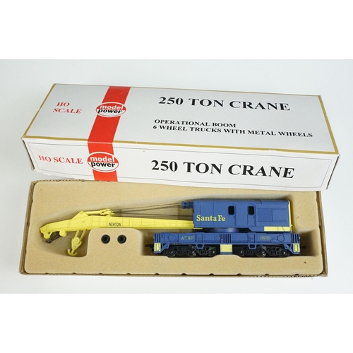 47 - Boxed Life Like Trains HO gauge 6900 AUST GM Locomotive plus 22 x boxed HO gauge items of rolling st... 