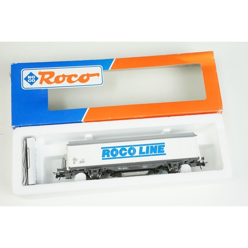 47 - Boxed Life Like Trains HO gauge 6900 AUST GM Locomotive plus 22 x boxed HO gauge items of rolling st... 