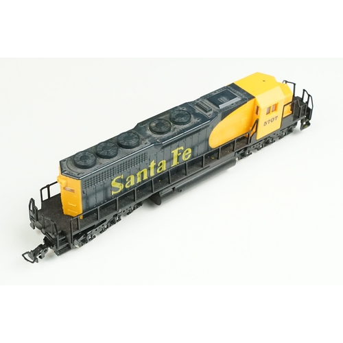 51 - 13 OO / HO gauge locomotives to include 2 x Hornby Railfreight, Mehano Santa Fe, AHH SNCF, Hornby Ci... 