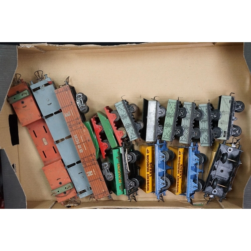 55 - Around 90 Hornby O gauge items of rolling stock to include Sir Robert McAlpine Tipper Wagon, Regent ... 