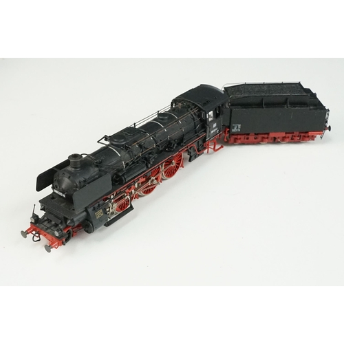 60 - Four OO / HO gauge locomotives to include 2 x 4-6-2 DB in black with tender, Triang R357 D5572 and a... 