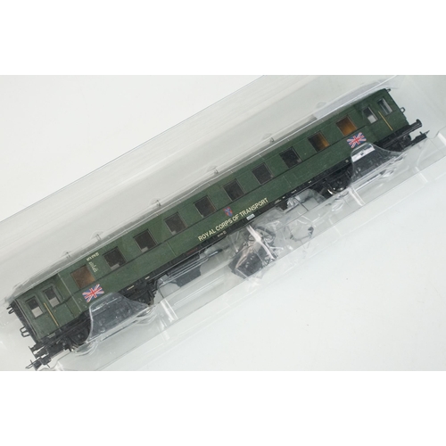 60 - Four OO / HO gauge locomotives to include 2 x 4-6-2 DB in black with tender, Triang R357 D5572 and a... 