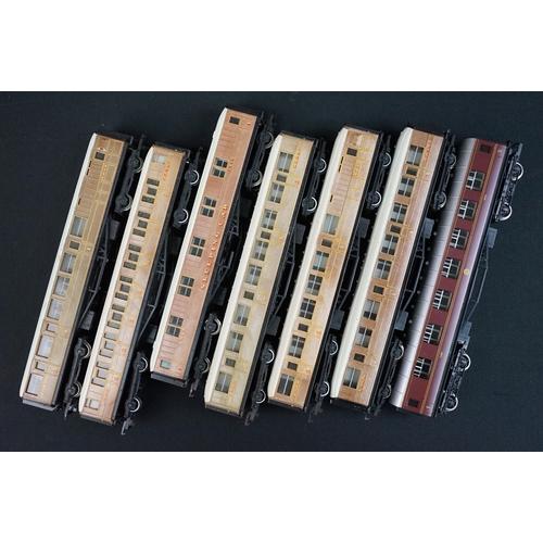 65 - 11 Boxed OO gauge items of rolling stock to include 9 x Hornby, a Lima 309059 Breakdown Crane and Ai... 