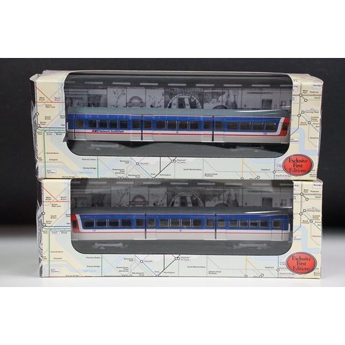 67 - Three boxed EFE Exclusive First Editions diecast model sets to include 80106 / 80006, 80105 / 80005 ... 