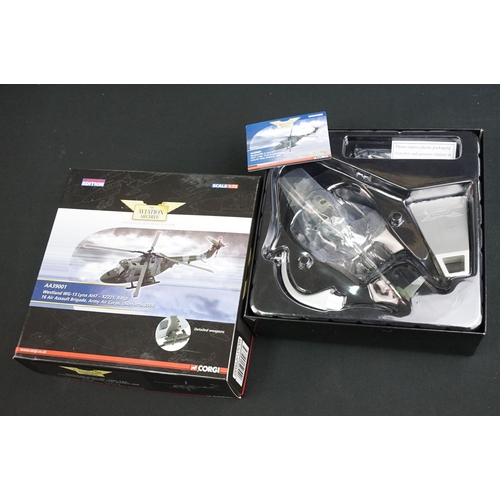 81 - Five boxed 1/72 Corgi Aviation Archive diecast models to include AA32311 BAC Lightning F.Mk 6 XR770 ... 