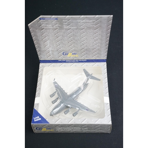 85 - 18 Boxed diecast & plastic model planes to include Dragon, Collectors Aircraft Models, WM, Herpa, Bo... 