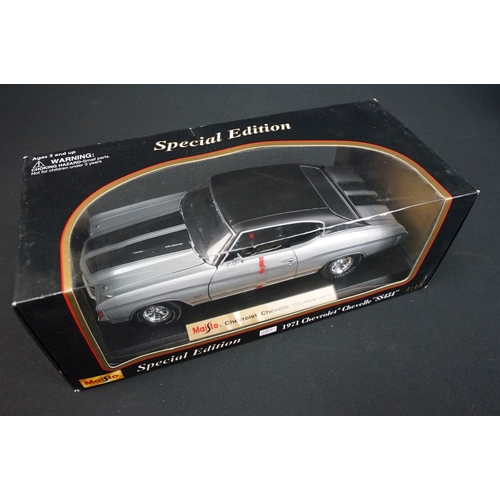 99 - 10 Boxed Maisto Special Edition 1/18 diecast models to include Mercedes Benz ML320 (1997), 1971 Chev... 