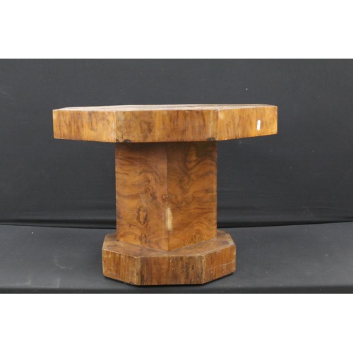 605A - An octagonal Deco coffee table with single pedestal column