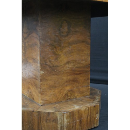 605A - An octagonal Deco coffee table with single pedestal column