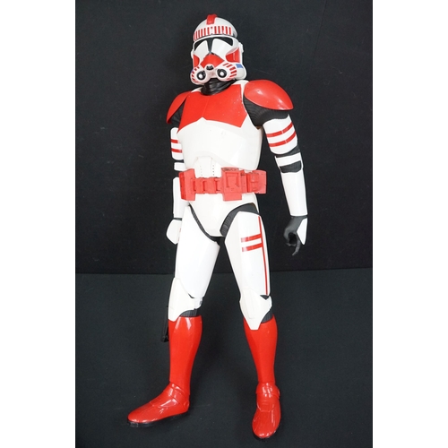 256 - Star Wars - Nine boxed and one unboxed Jakks Pacific large scale figures to include 501st Clone Troo... 