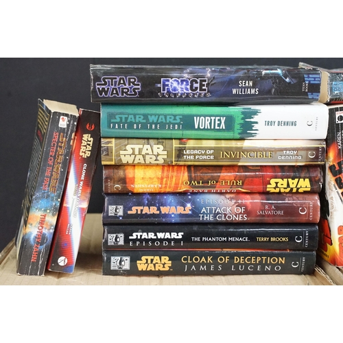 272 - Collection Of Star Wars books featuring Shadows Of The Empire, Agents Of Chaos II Jedi Eclipse, Dart... 
