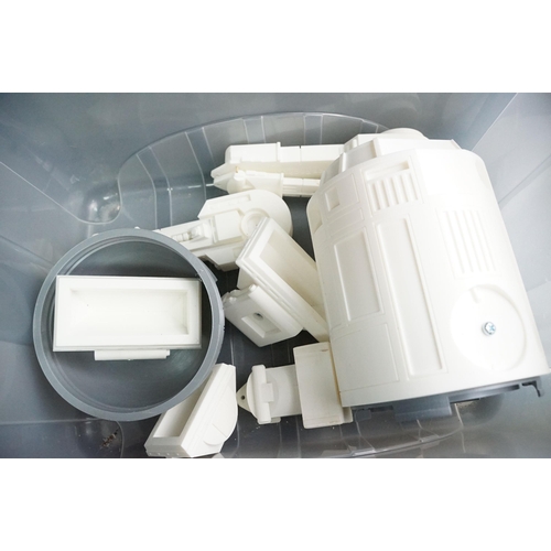 281 - Star Wars - 3D Printed R2-D2 model kit, unbuilt, vg