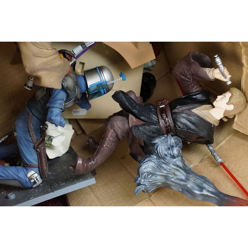 282 - Star Wars - Six Star Wars statues featuring Hasbro Cold Cast Darth Vader statue (with box), Kotobuki... 