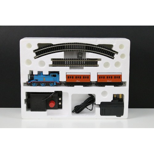 52A - Boxed Hornby R9043 Thomas & Friends Thomas Electric Train Set, complete