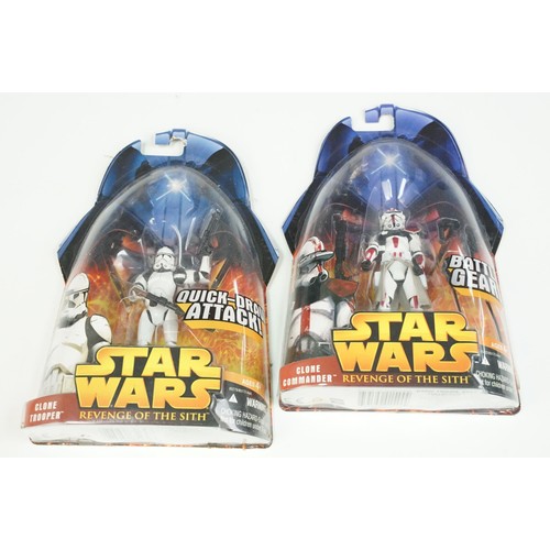228 - Star Wars - 20 Carded Star Wars figures featuring The Saga Collection Power Droid, Silver Saga 2004 ... 