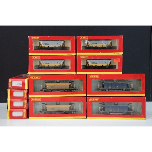 38A - 12 Boxed Hornby OO gauge items of rolling stock to include R6153 3 x V Tanker weathered, R62878 Main... 