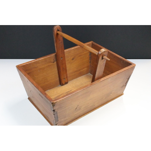 90 - Vintage pine garden trug, 36cm long