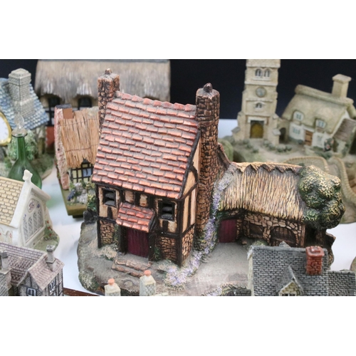 75 - Large collection of ceramic cottages to include Leonardo, Christopher Wren and Lilliput Lane example... 