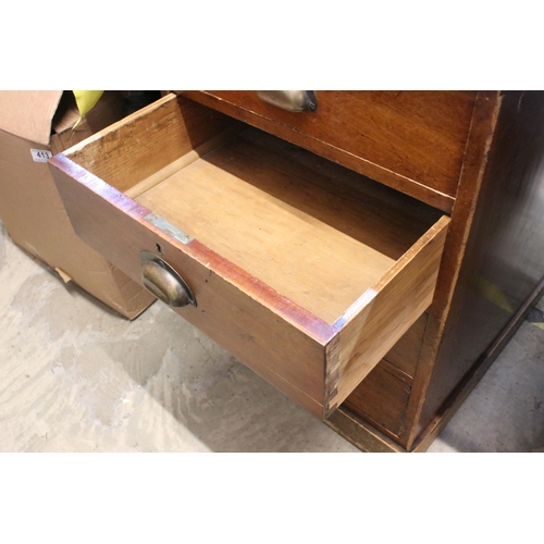 611 - 20th Century mahogany partners twin pedestal desk having a red leather top, with each pedestal havin... 