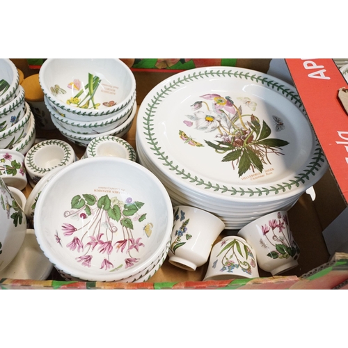 81 - Large collection of Portmeirion Botanic Garden items to include four vases, wash bowl and jug, coffe... 